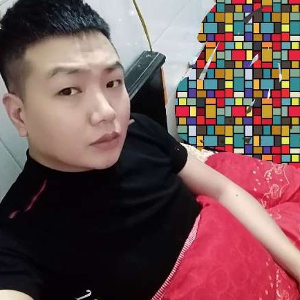 花钱月下灬的照片