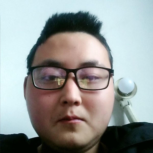 粗犷方凉笙的照片