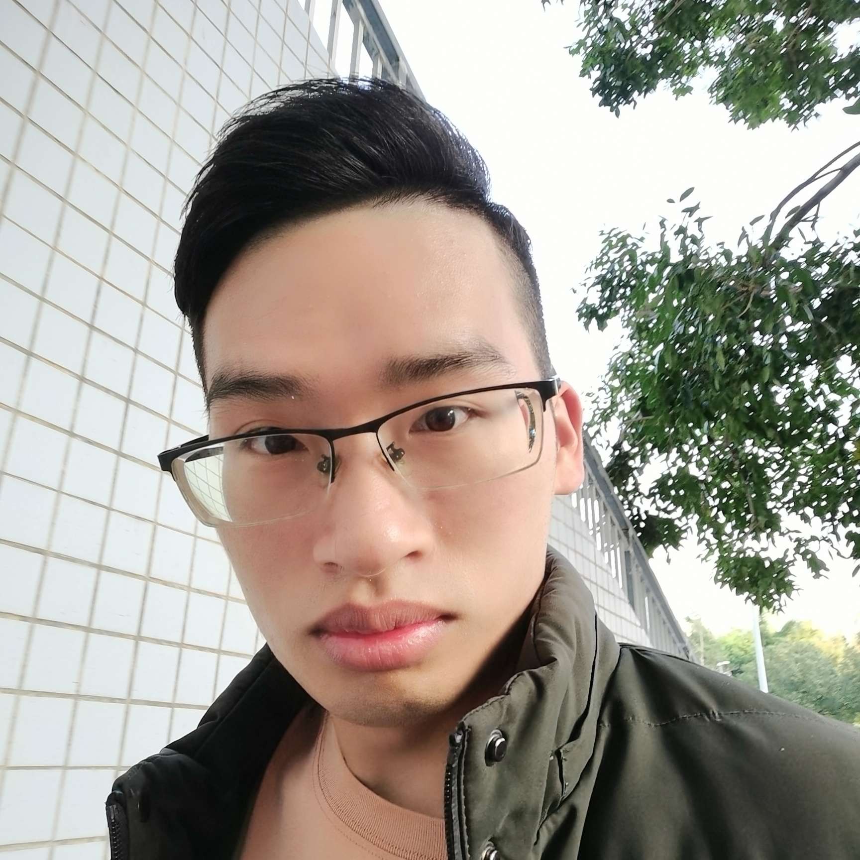 英勇漫步大神的照片