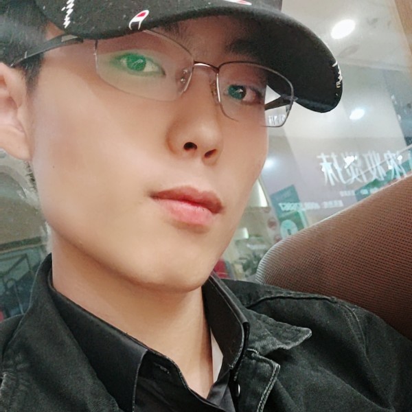 怕孤单迎青琯的照片