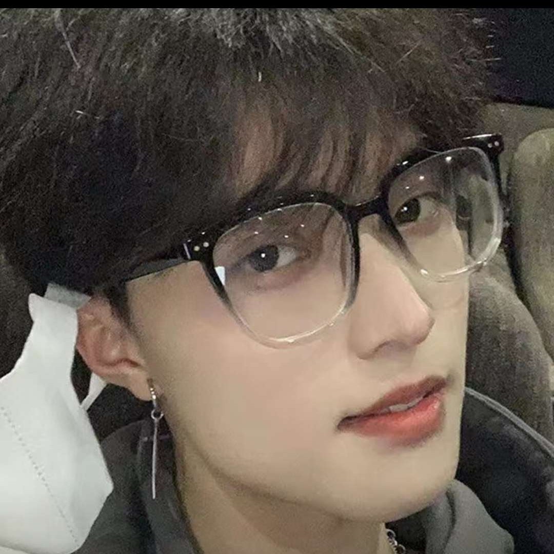 本人14一一一的照片