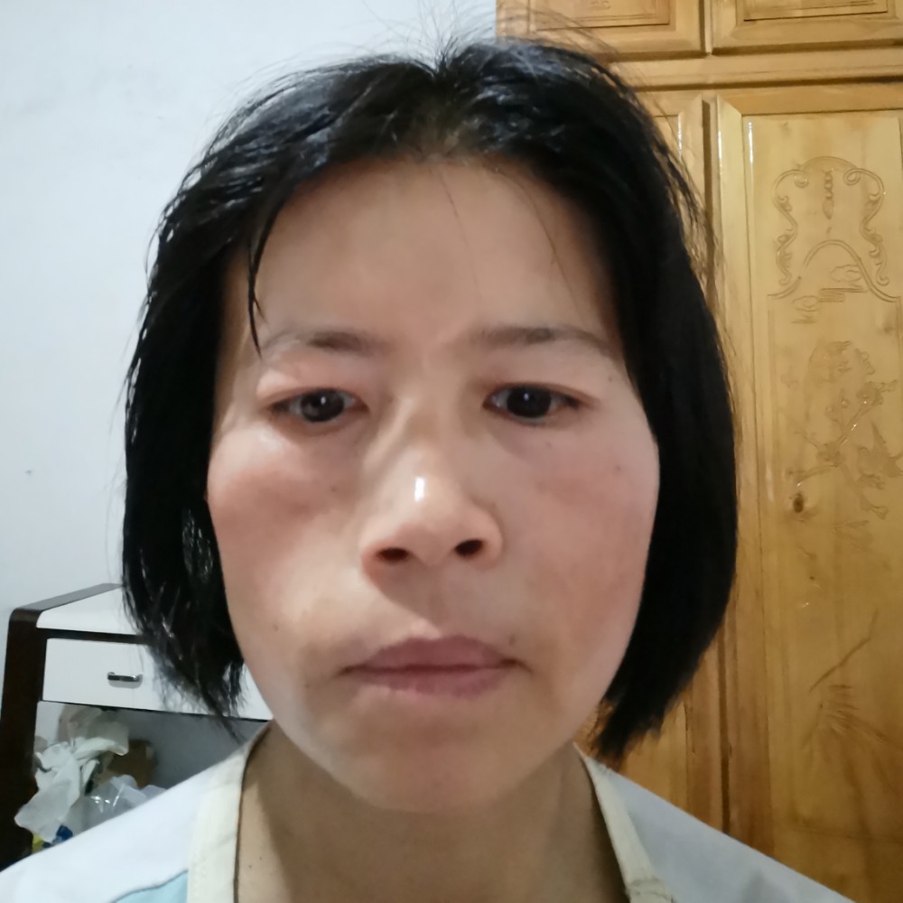 温暖相许白开水的照片