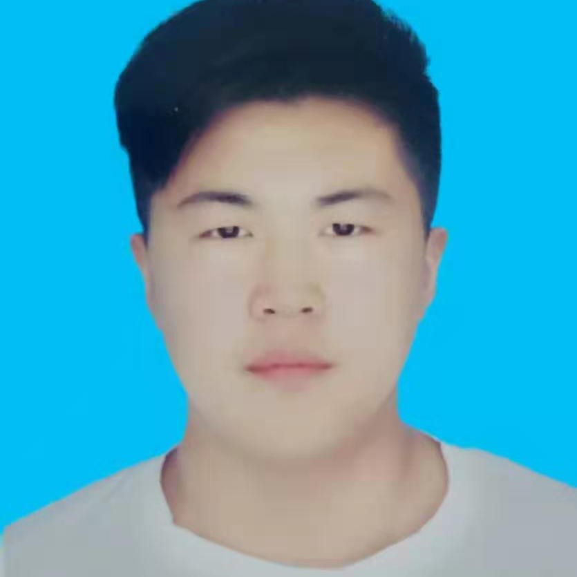 超帅倾心落的照片