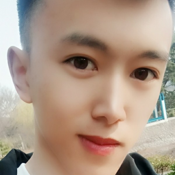 晨阳泪了虚心的照片