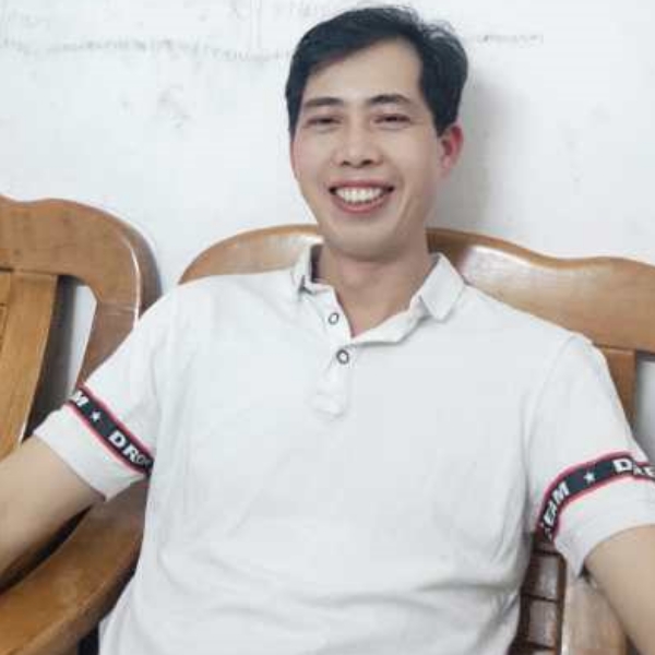 等待深拥可乐的照片