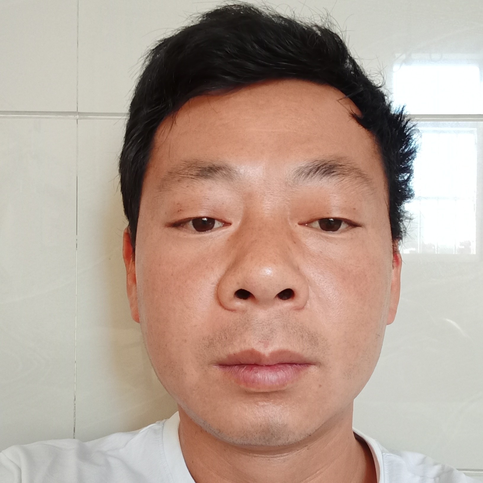 不要虚情假意的照片