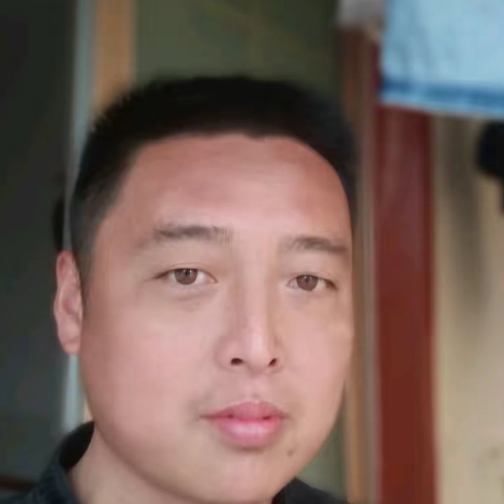 沉静那水杯的照片