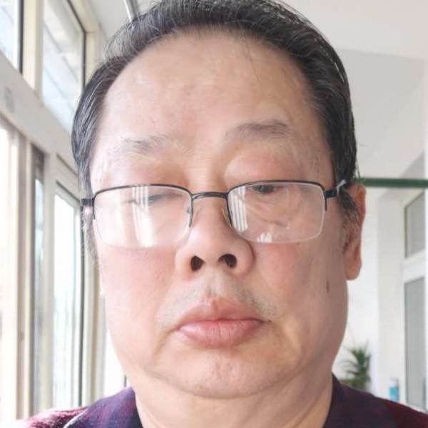 健壮用春媱的照片
