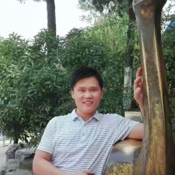 缠绵浅吻韶华的照片