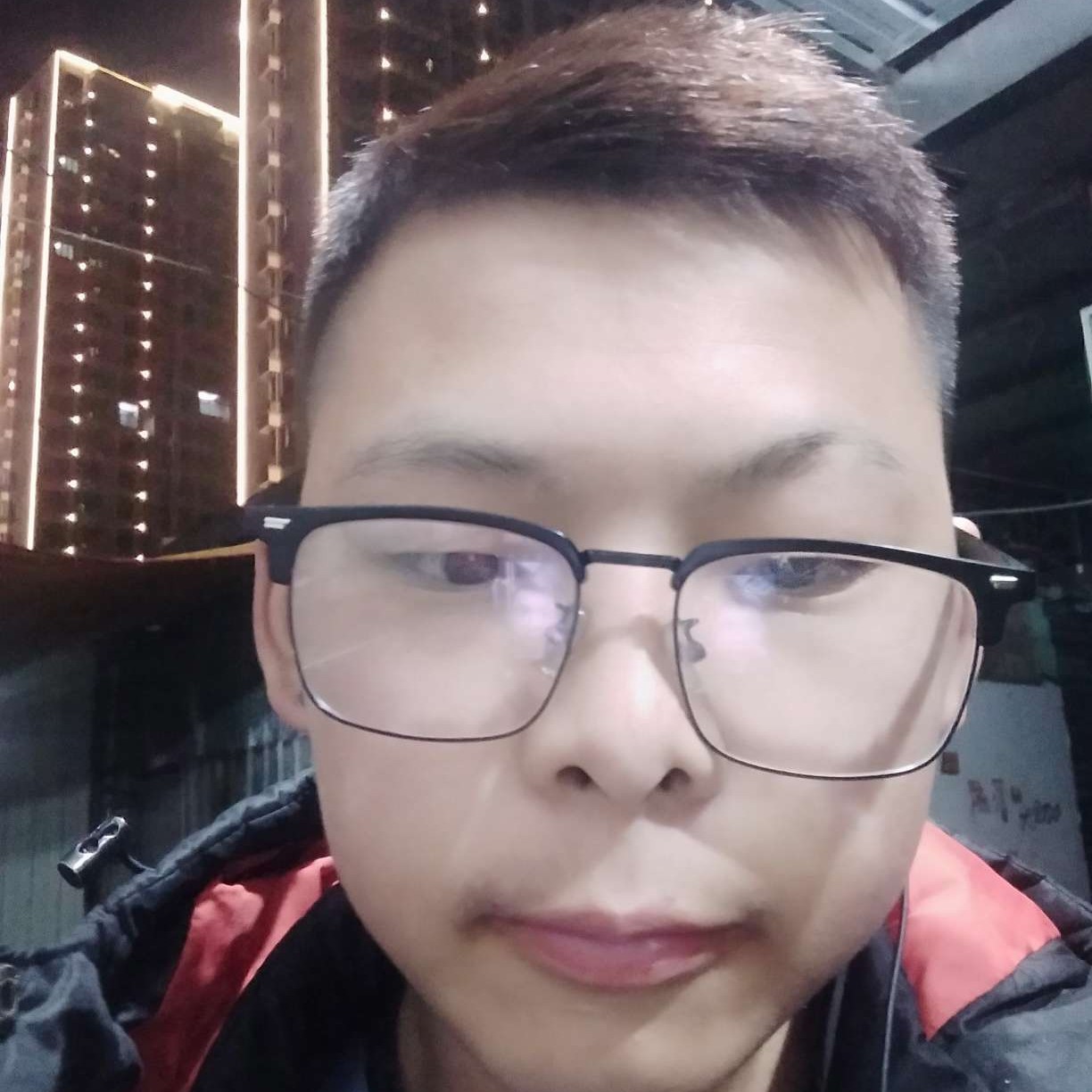 爱情等于愉快的照片
