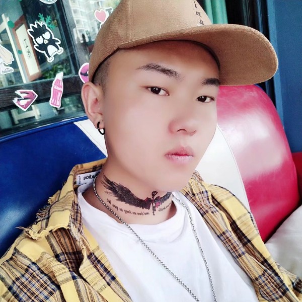 小白羊zr的照片