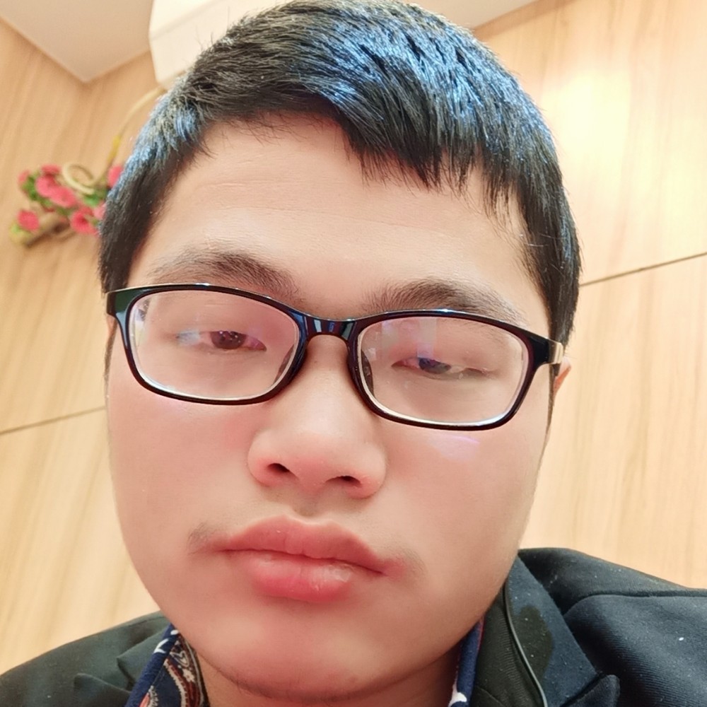 吕风雨的照片