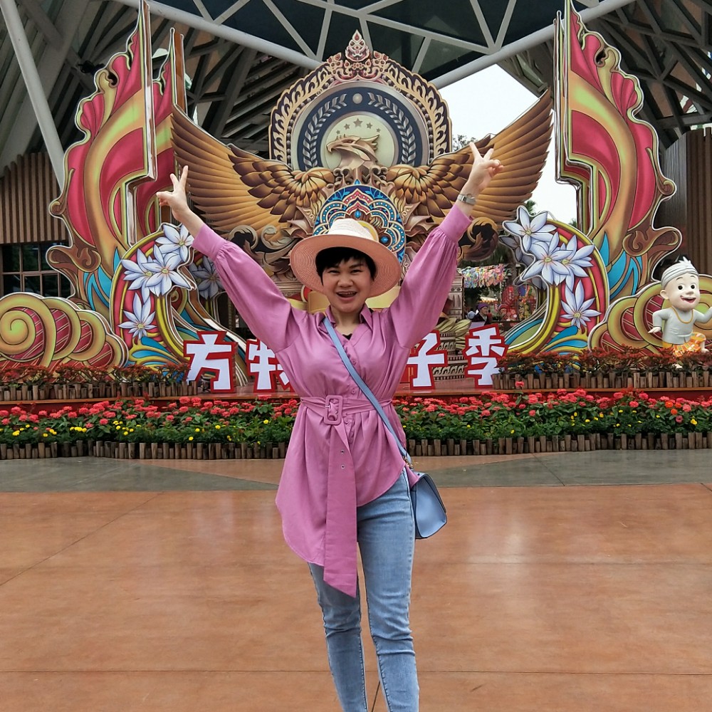 金山梨子的照片