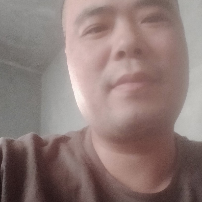 冬日蹁跹不安的照片