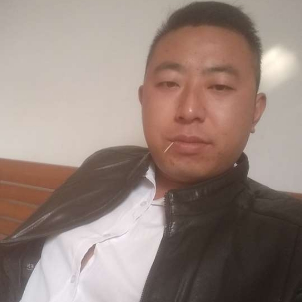 我在棺材里等你的照片