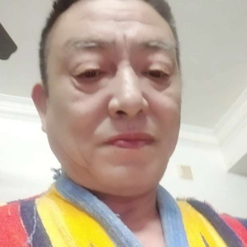 漂亮小懒虫勿忘我的照片