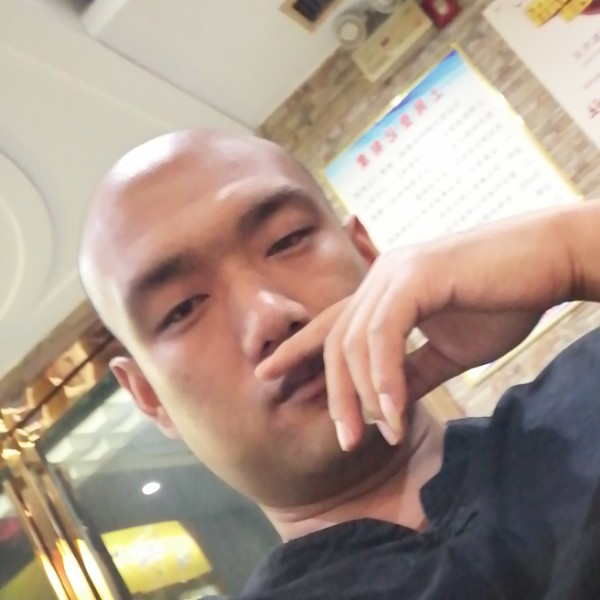 孤独的少帅的照片
