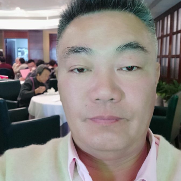 活泼爱冷月的照片