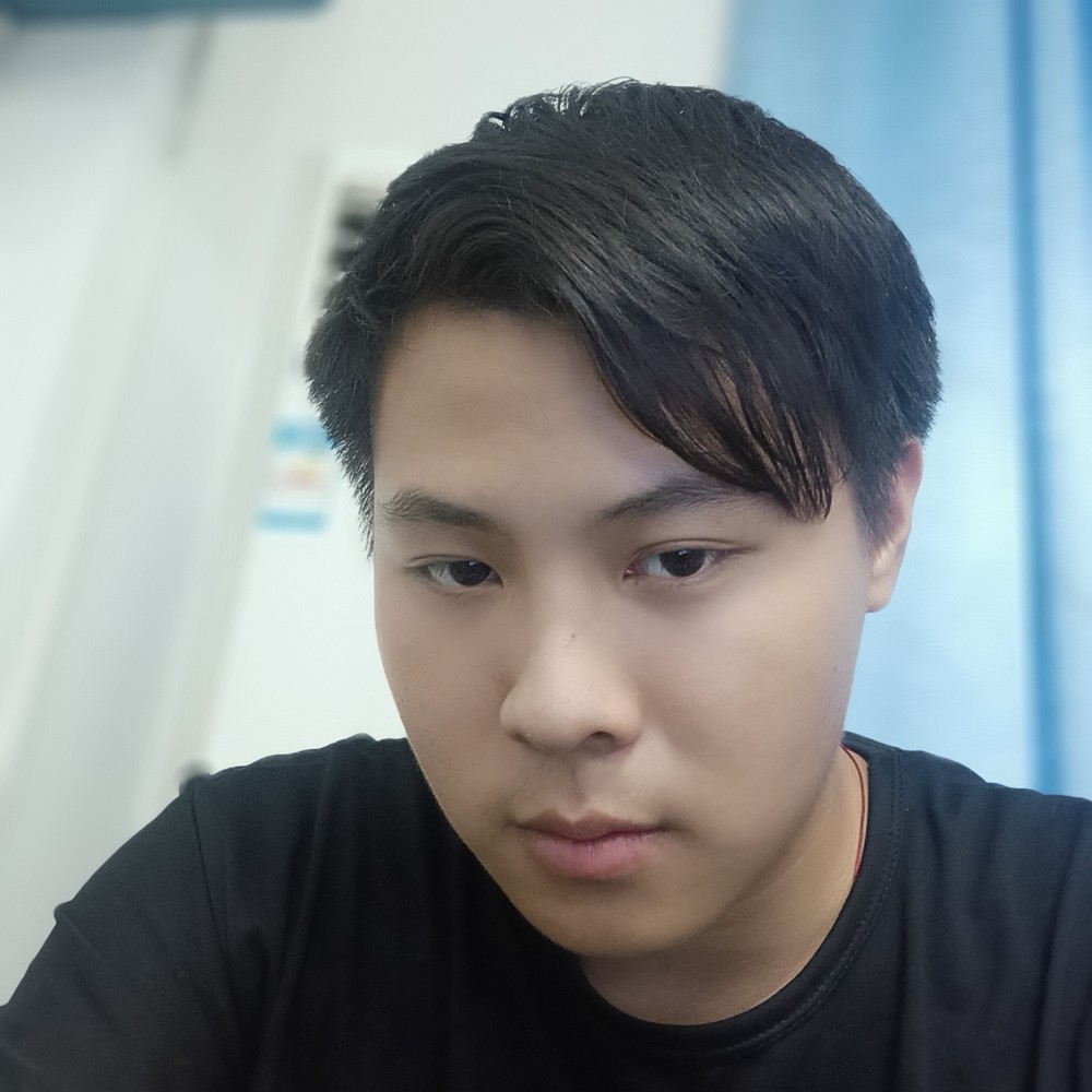 开朗笑舒荷的照片