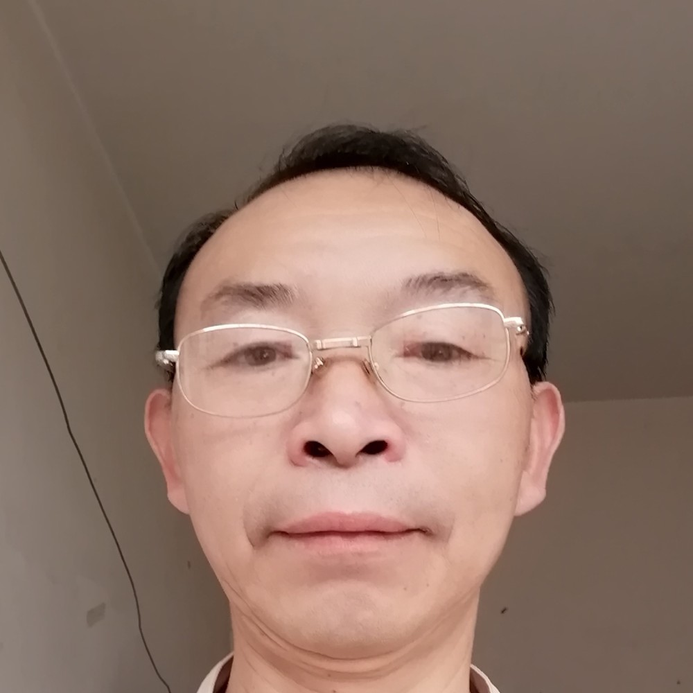 无语看苍生的照片