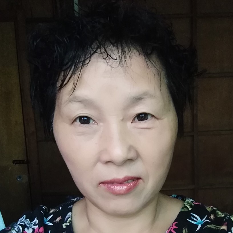 羞涩玉米的照片