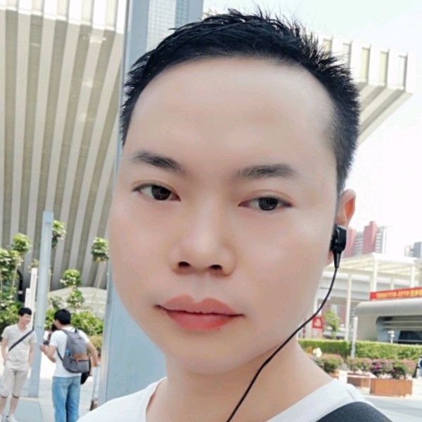 含羞草爱恋甜美的照片