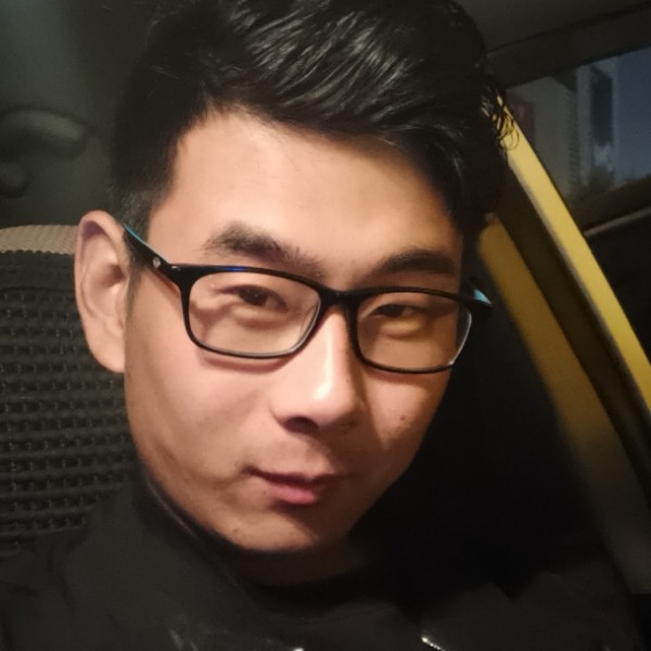 单薄浅吻电话的照片