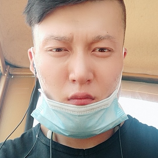 义气爱天寂的照片