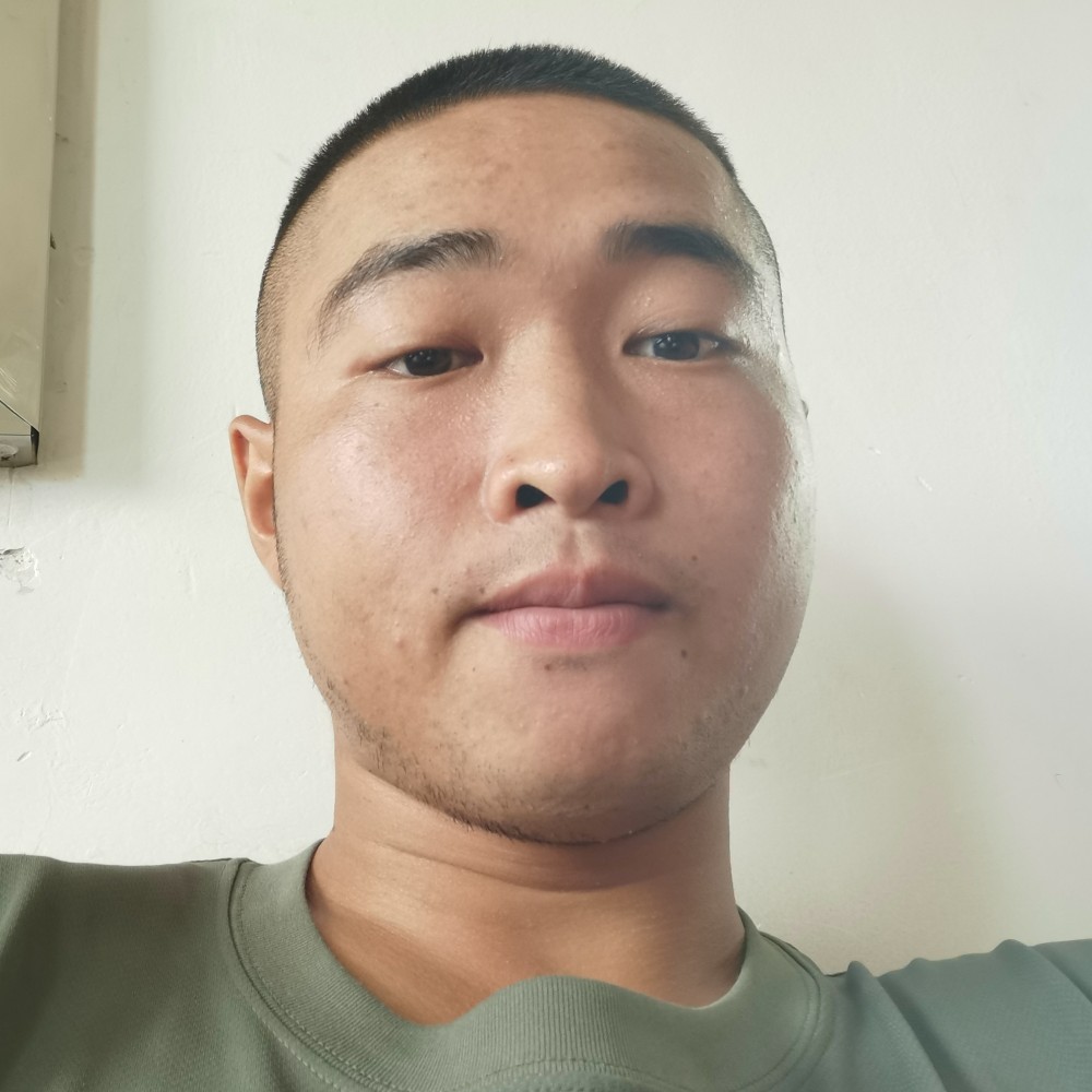 浮光伶俐的照片