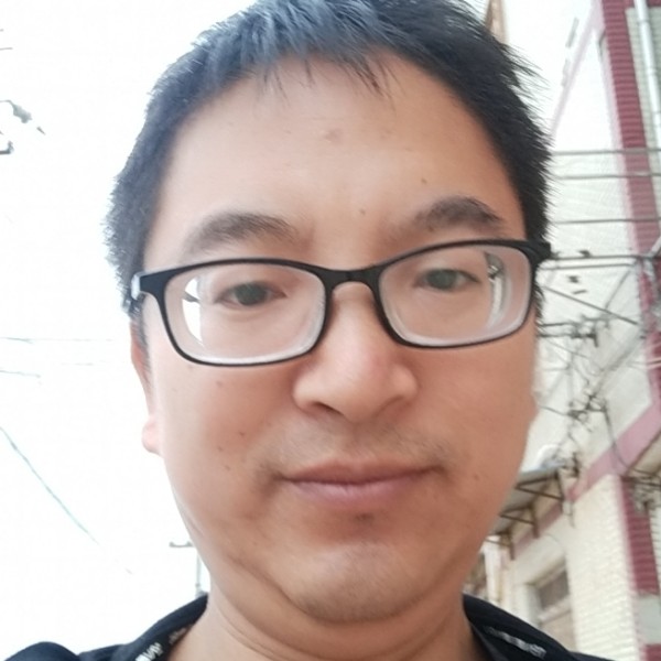 小蚂蚁的安详的照片