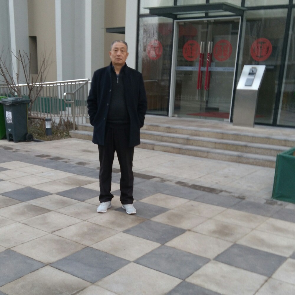哭泣火车的照片