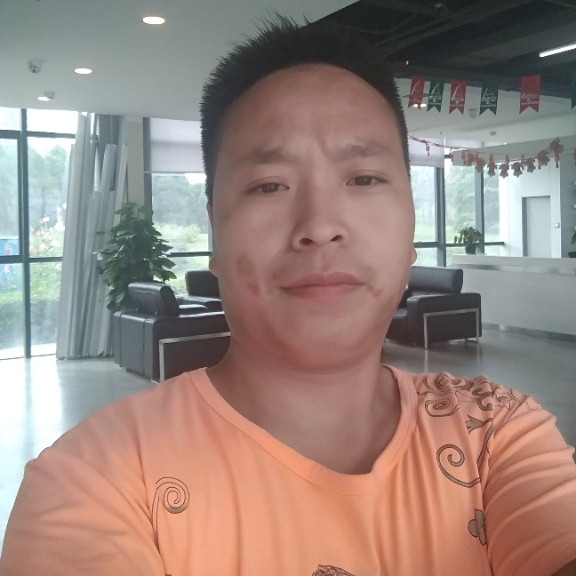 柴朋展的照片