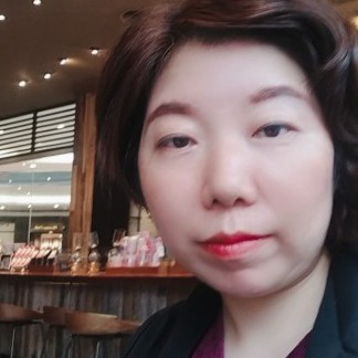 迷人有画笔的照片