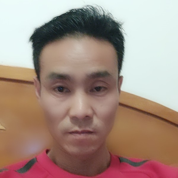 陪着烟消的照片