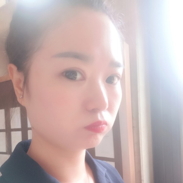眼睛大漫步飞鸟的照片