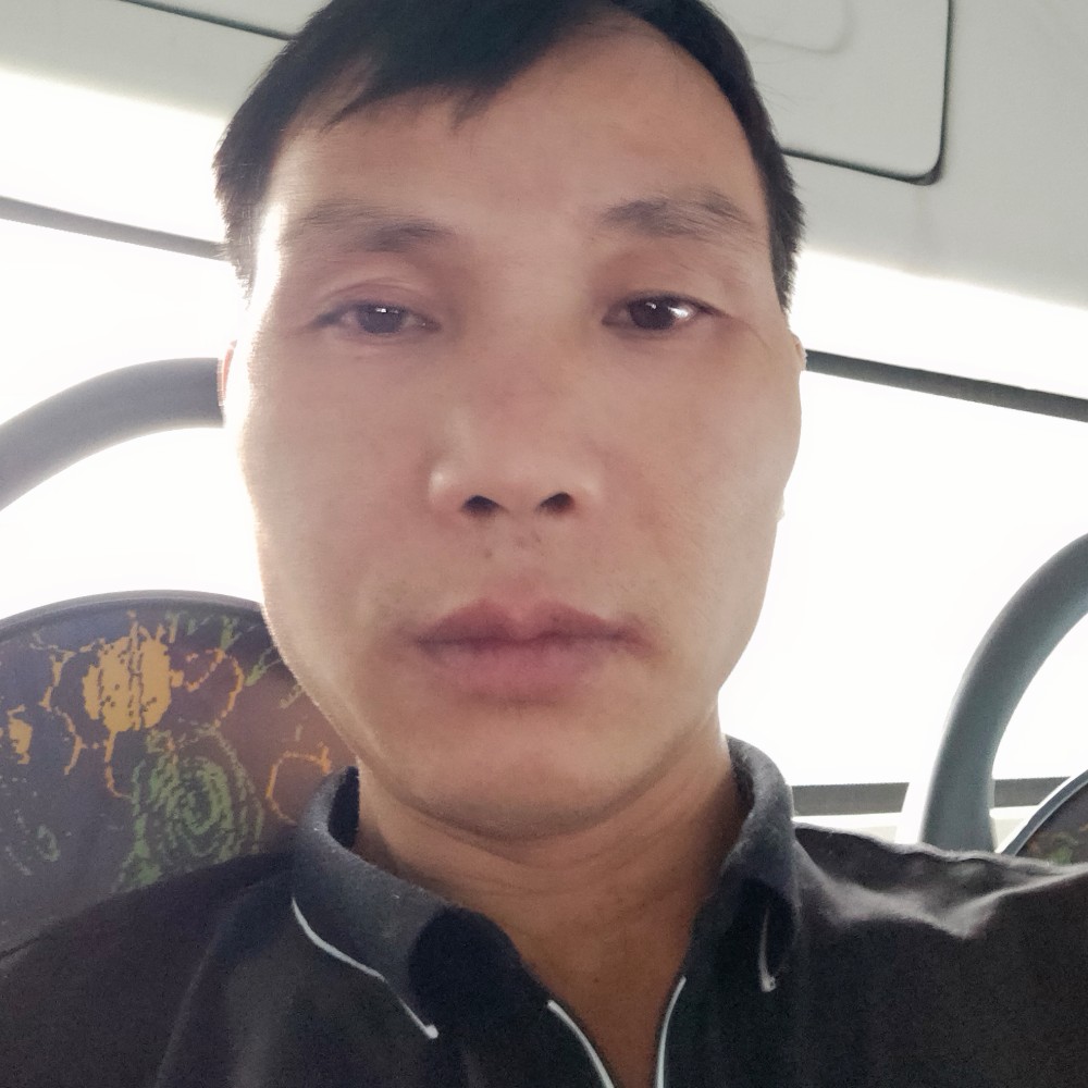 江振成的照片