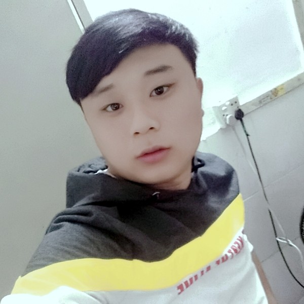 人潮拥挤不要丢下的照片