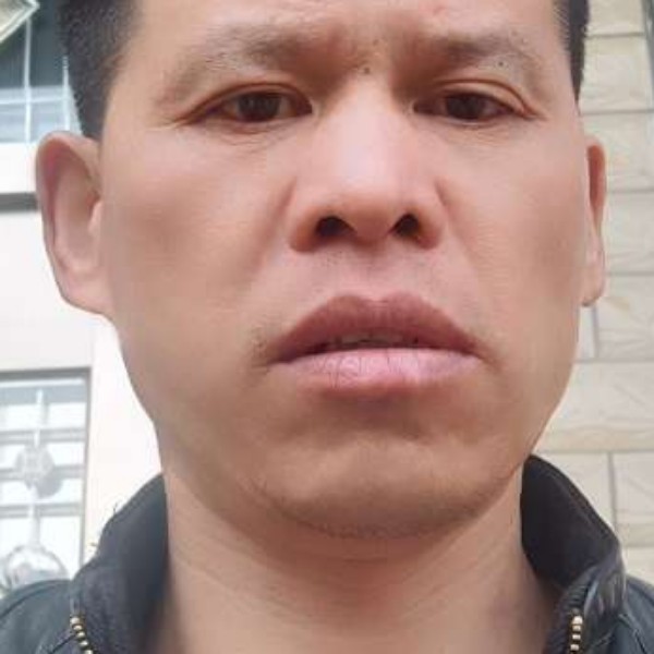 曾令鹏的照片