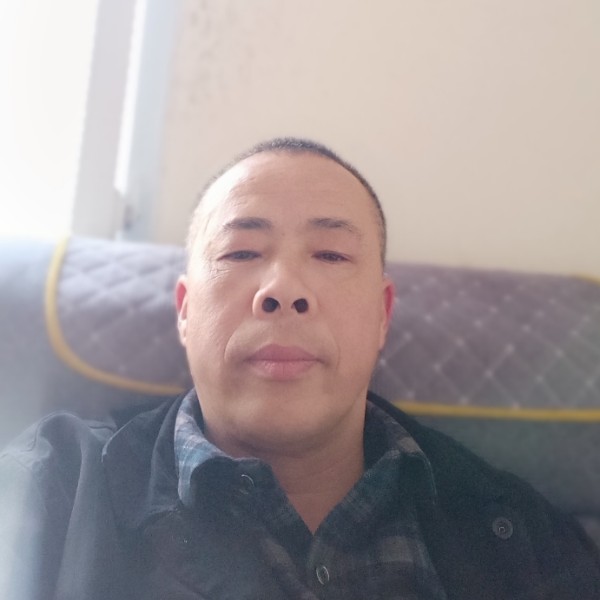 无奈苦恋霓裳的照片