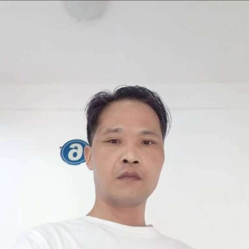 杨自国的照片