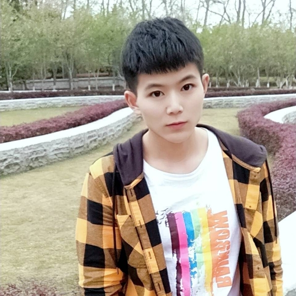 小狼仔子的照片