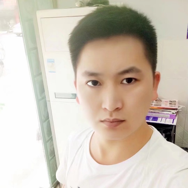 爱听歌的猫的照片