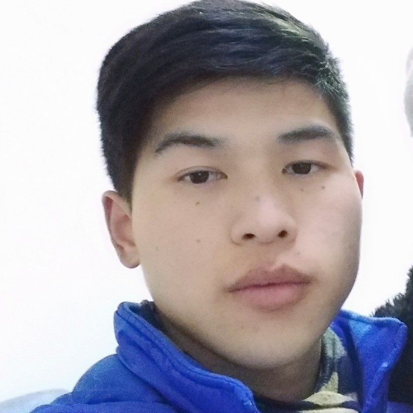 祁鹏的照片