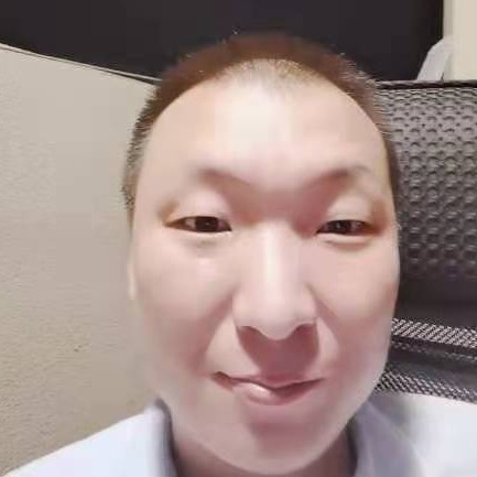 眼睛会的撒娇的照片