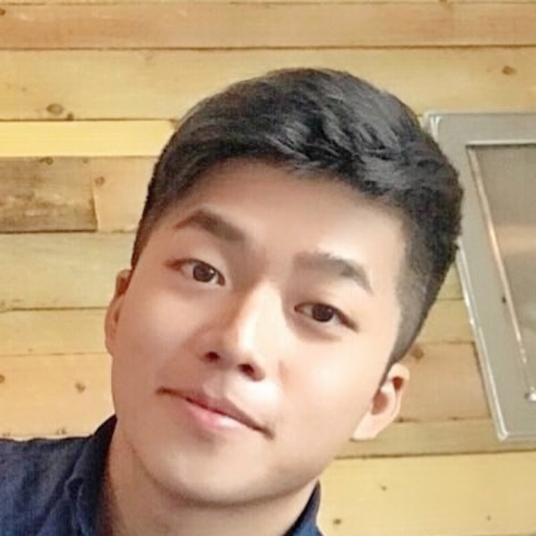 自行车笑干净的照片