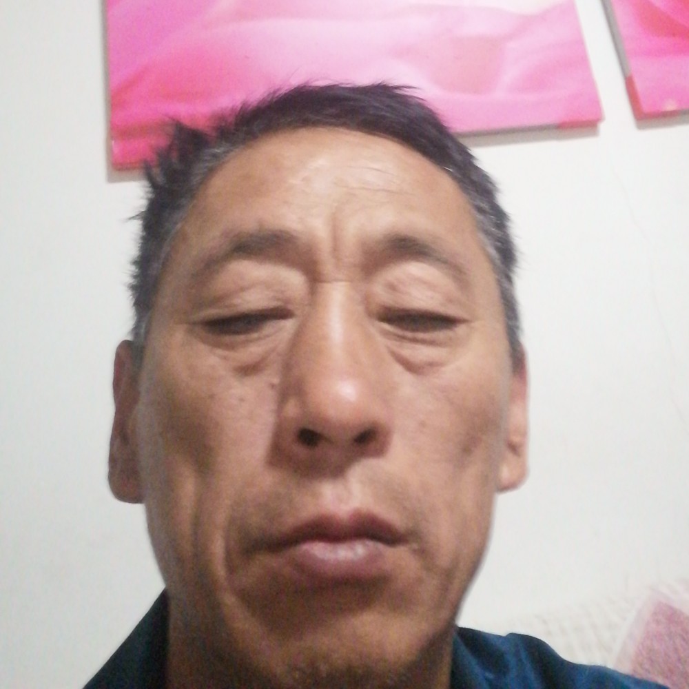 神勇挽手季节的照片