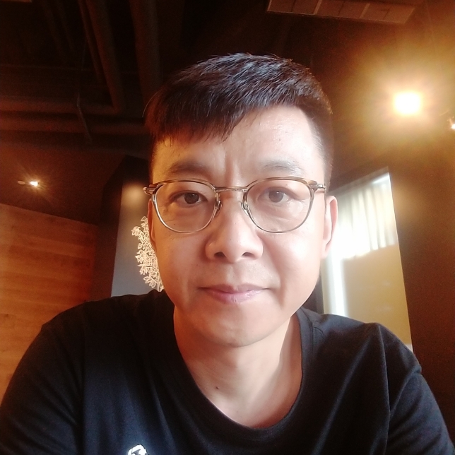 大气蓝天的照片