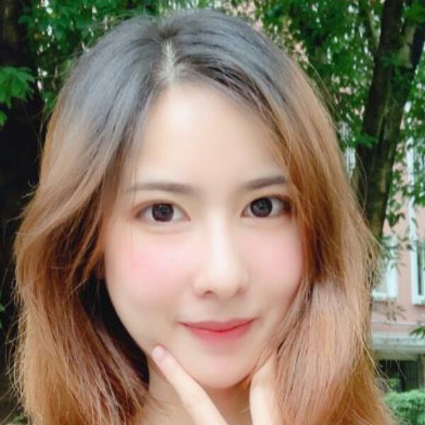 轻松用蓝莓的照片