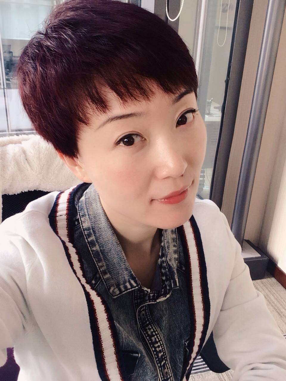 46岁离异女征婚照片(id:514444)_上海上海征婚交友_我主良缘网