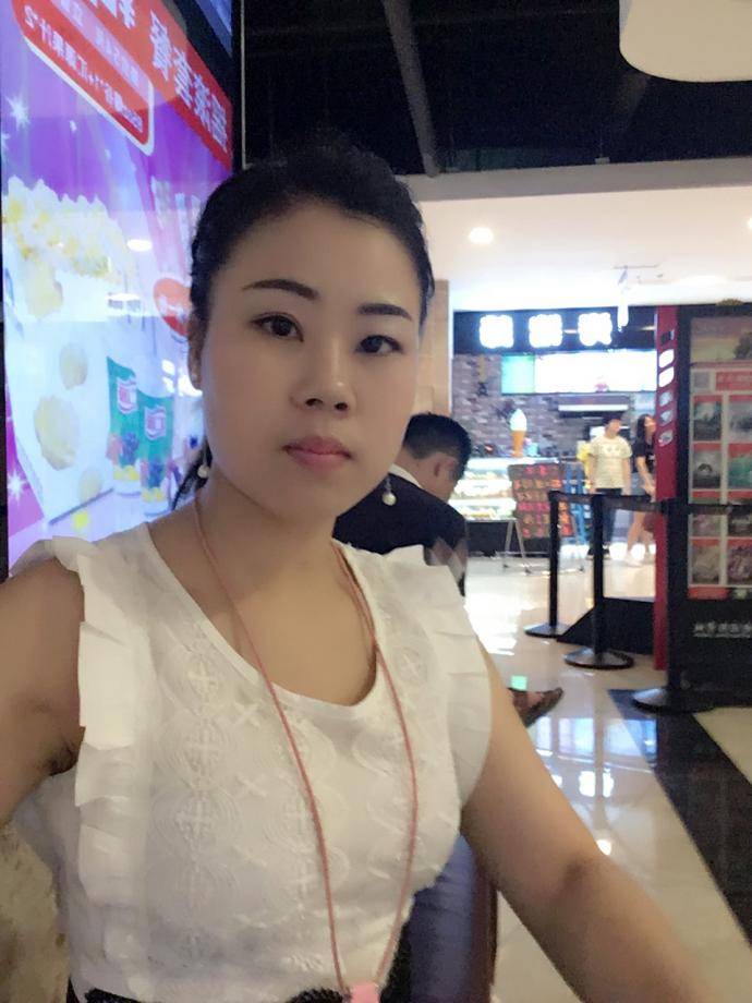 36岁离异女征婚照片(id:583250)_湖北武汉征婚交友_我